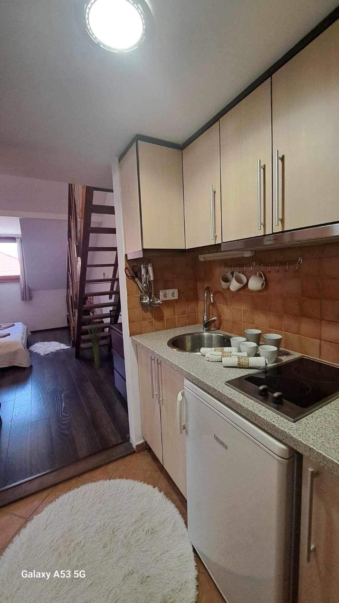 Viktoria Apartman Jula Exterior foto