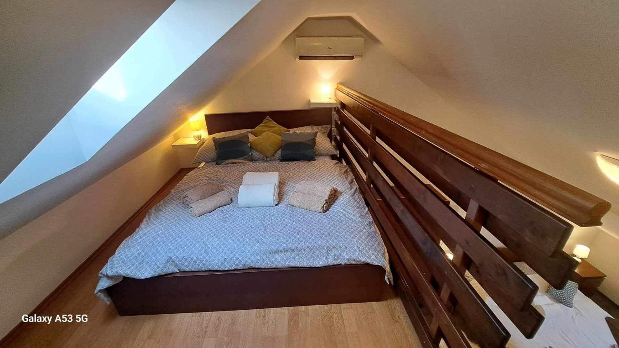 Viktoria Apartman Jula Exterior foto